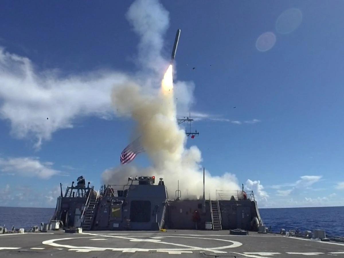 WP: САЩ изстреляха над 850 ракети Tomahawk по Иран