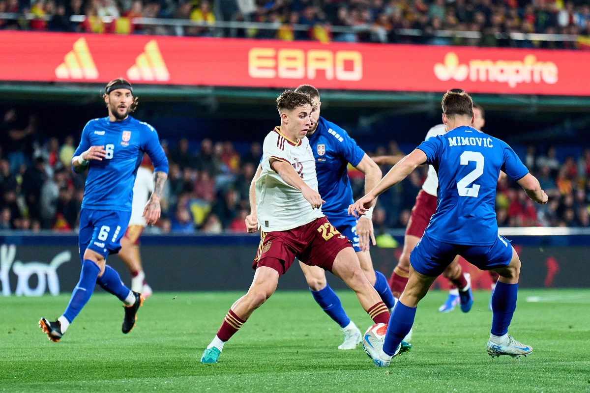 Испания 2:0 Сърбия на почивката