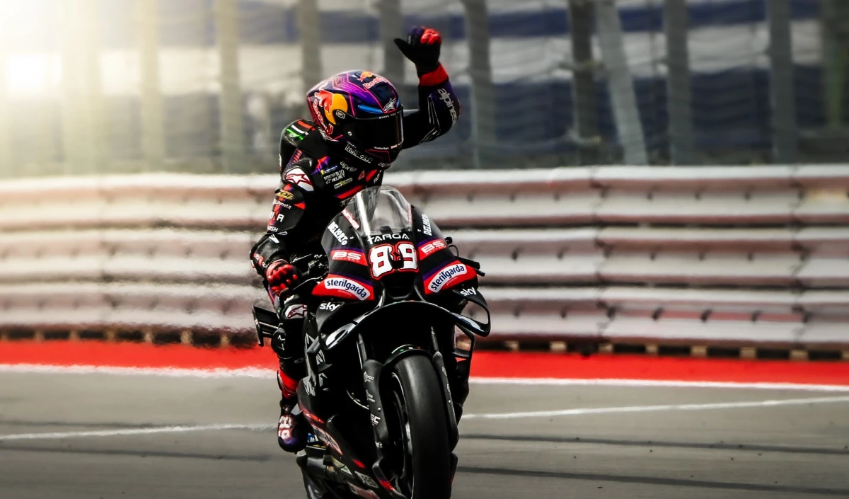 Хорхе Мартин триумфира в хаотичен спринт на MotoGP в Остин
