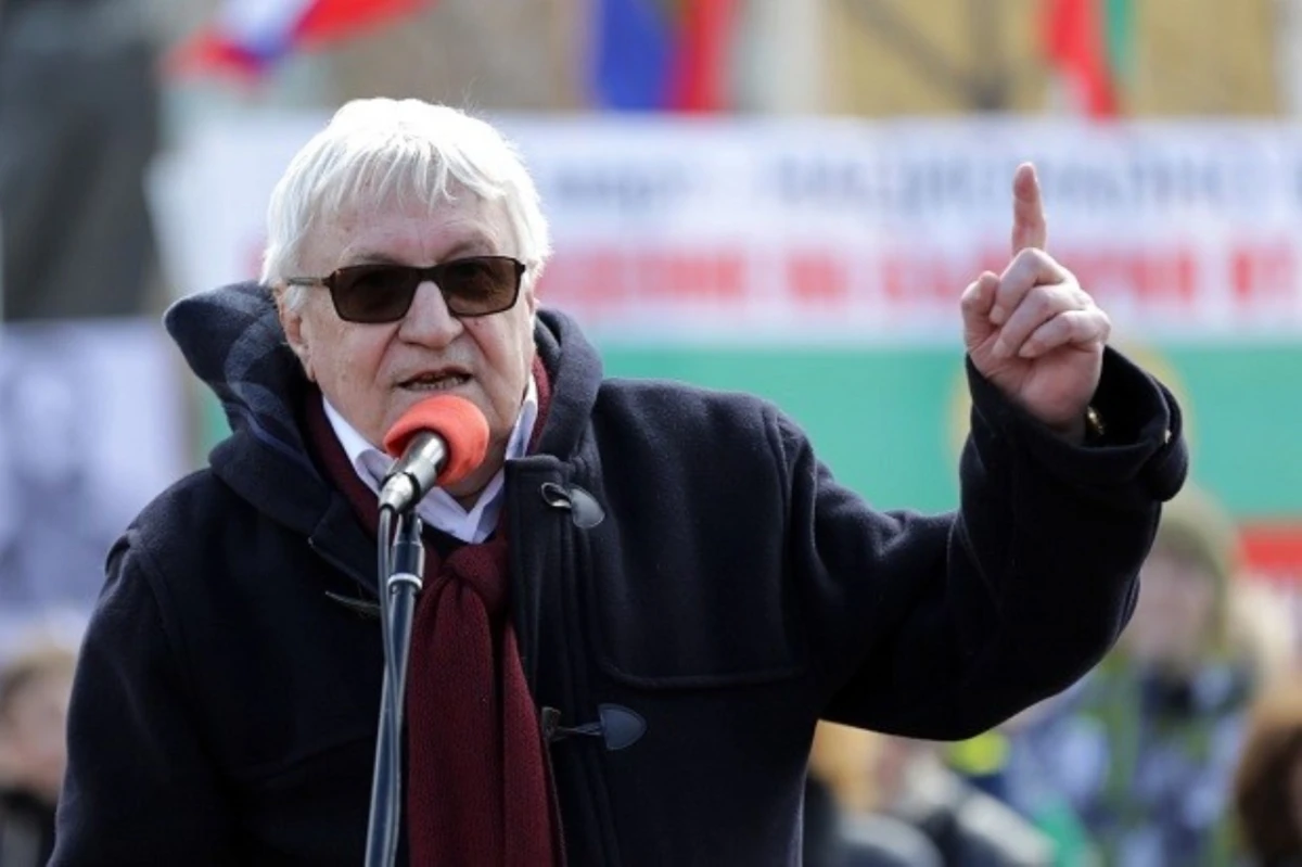 Проф. Пантев: Някой може да реши, че влизането в Тристранния пакт може да ни е национален празник