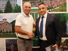 Христо Стоичков ще открие зала на "Спортната история на Етрополе"