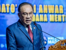 Квота за зареждане на бензин и хоум офис за държавните служители: Малайзия въвежда още по-строги мерки заради скока на цените на горивата
