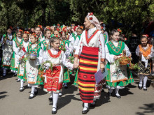4 765 именици в Старозагорско празнуват имен ден на най-цветните пролетни празници