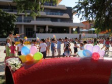 Европа забрани балоните на деца под 8 години