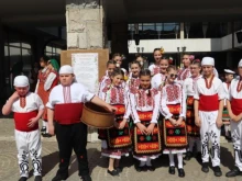 С хора и концерт посрещнаха Цветница в Банско