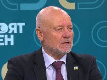 Тагарев: Военновъздушните сили на САЩ могат да унищожат голяма част от енергийната инфраструктура на Иран