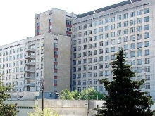 Полицаи предотвратиха самоубийство в болницата в Стара Загора