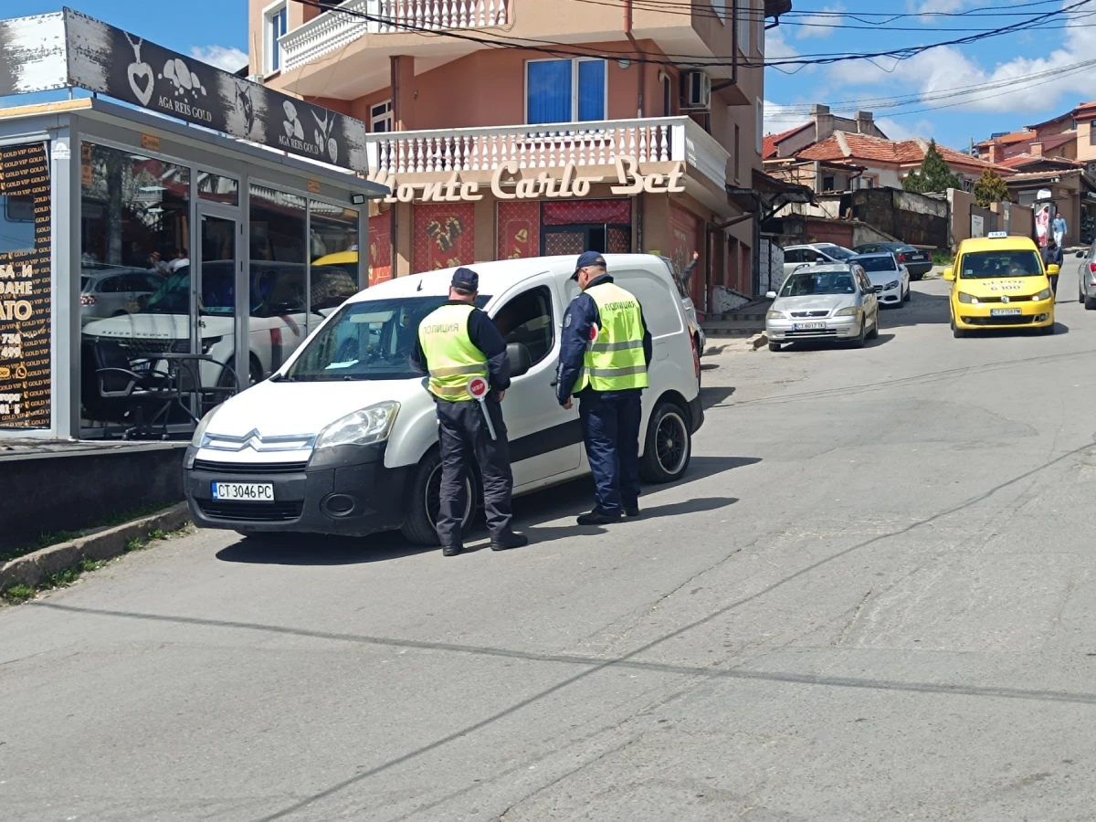 Девет души са арестувани при Това съобщи по време