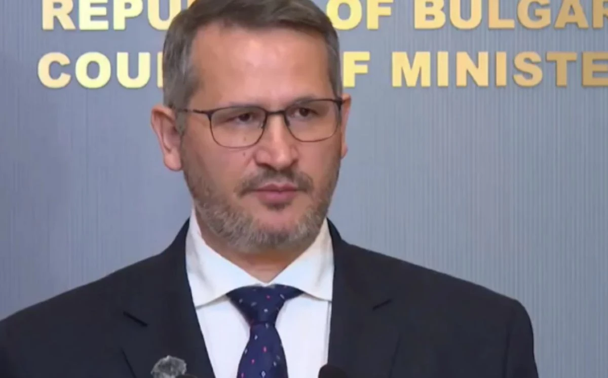 Този екип ​​беше тежко демонизиран обиждан и обвинен от парламентарната