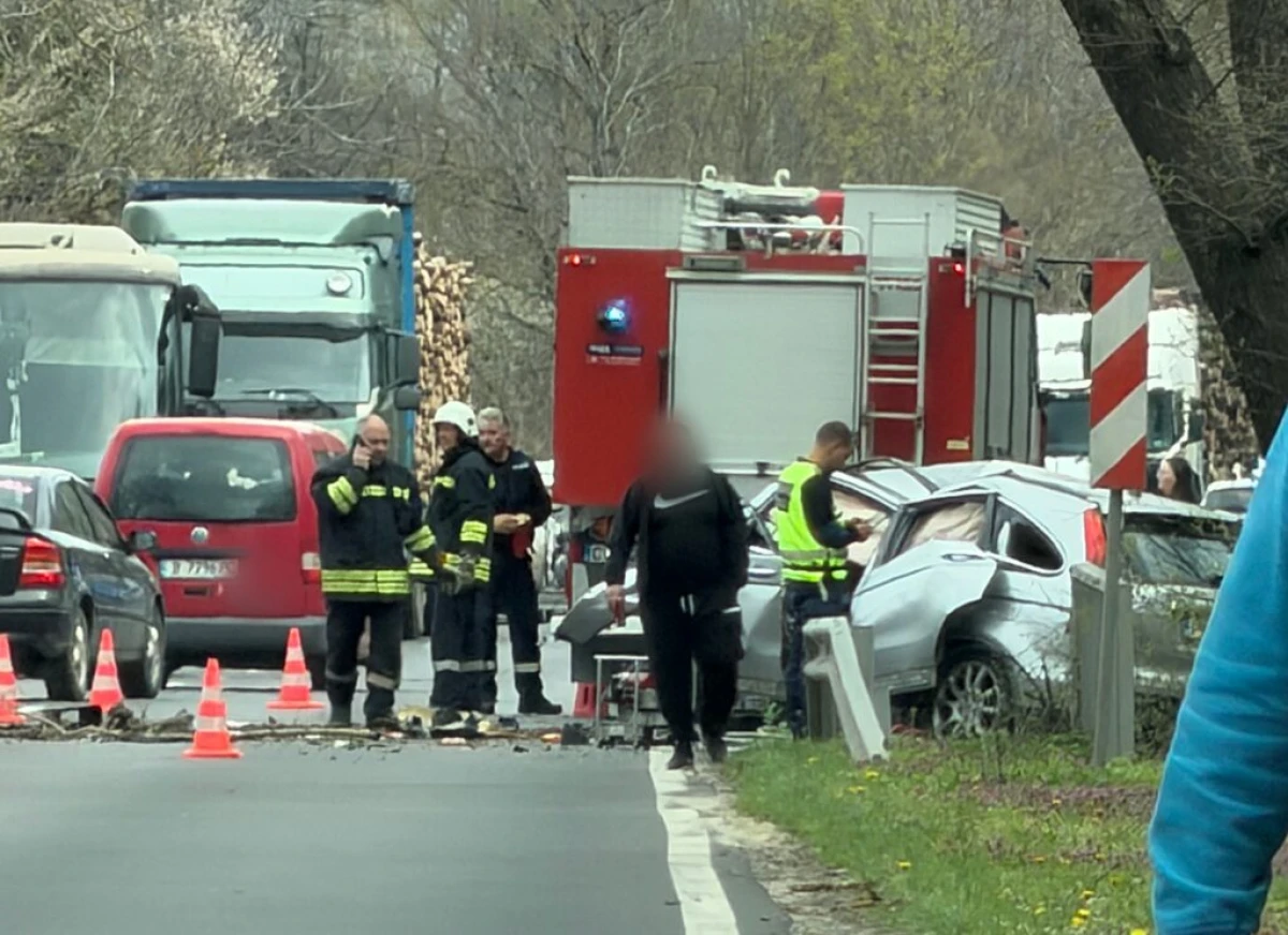 Тежка катастрофа край Казанлък взе жертва потвърдиха за ФОКУС от