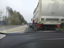 Шофьор: Ужасно задръстване на Шереметя, хората излизат от колите си, за да се запознаят и да обядват заедно