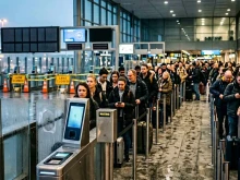Големи закъснения на европейски летища заради стартирането на новата система за граничен контрол в ЕС