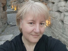 Станислава Станоева представя новата си книга в рамките на "Четяща Стара Загора"