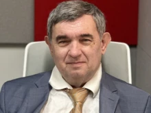 Доц. Аврамов: Правителството да поиска временна дерогация за внос на петрол и газ от Русия