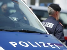 Австралия разследва двама българи за трафик на хора