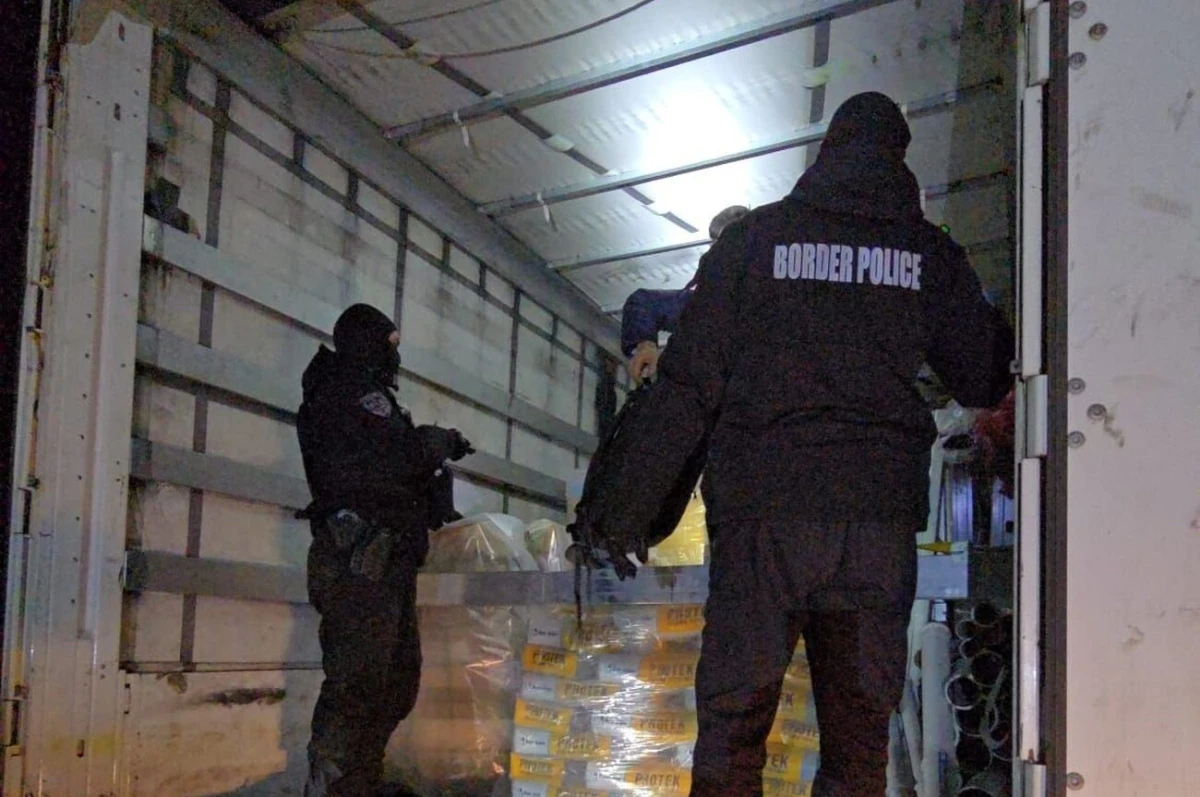 Група за трафик на незаконни мигранти е неутрализирана при специализирана полицейска