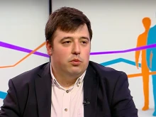 Цветомир Николов: Ако кризата в Близкия изток продължи, можем да видим цена от 2 евро за литър дизел