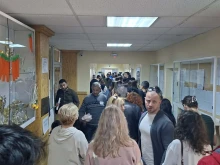 Машинното гласуване предпочитано, но бавно: Недоволство заради една машина в секция в "Студентски град"