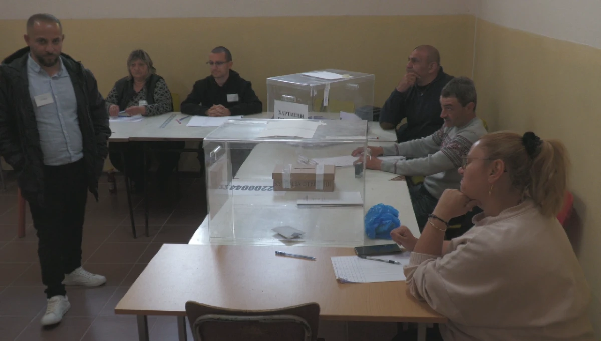 36 99 е избирателната активност в област Велико Търново към 16 00