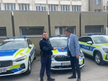 Нови високопроходими и хибридни автомобили за полицията в Кюстендилско