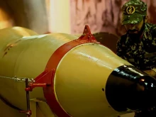 Иран разположи балистични ракети на площадите в Техеран след удължаването на прекратяването на огъня