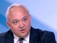 Демерджиев: Очаквам с оттеглянето на Сарафов от поста чадърът над определени политици да спре да съществува