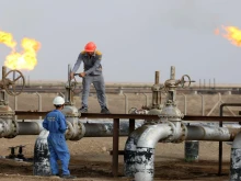 Петролът с нов връх: Brent надхвърли 102 долара на фона на иранската криза