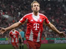 Байерн Мюнхен отива на финал за Купата и продължава да дебне требъла