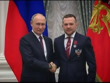 Владимир Путин връчи орден на UFC шампион