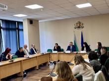 Област Кюстендил залага на стратегическа специализация в два ключови сектора