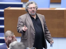 Кметска интрига с Манол Пейков в "скандала" с Асен Василев