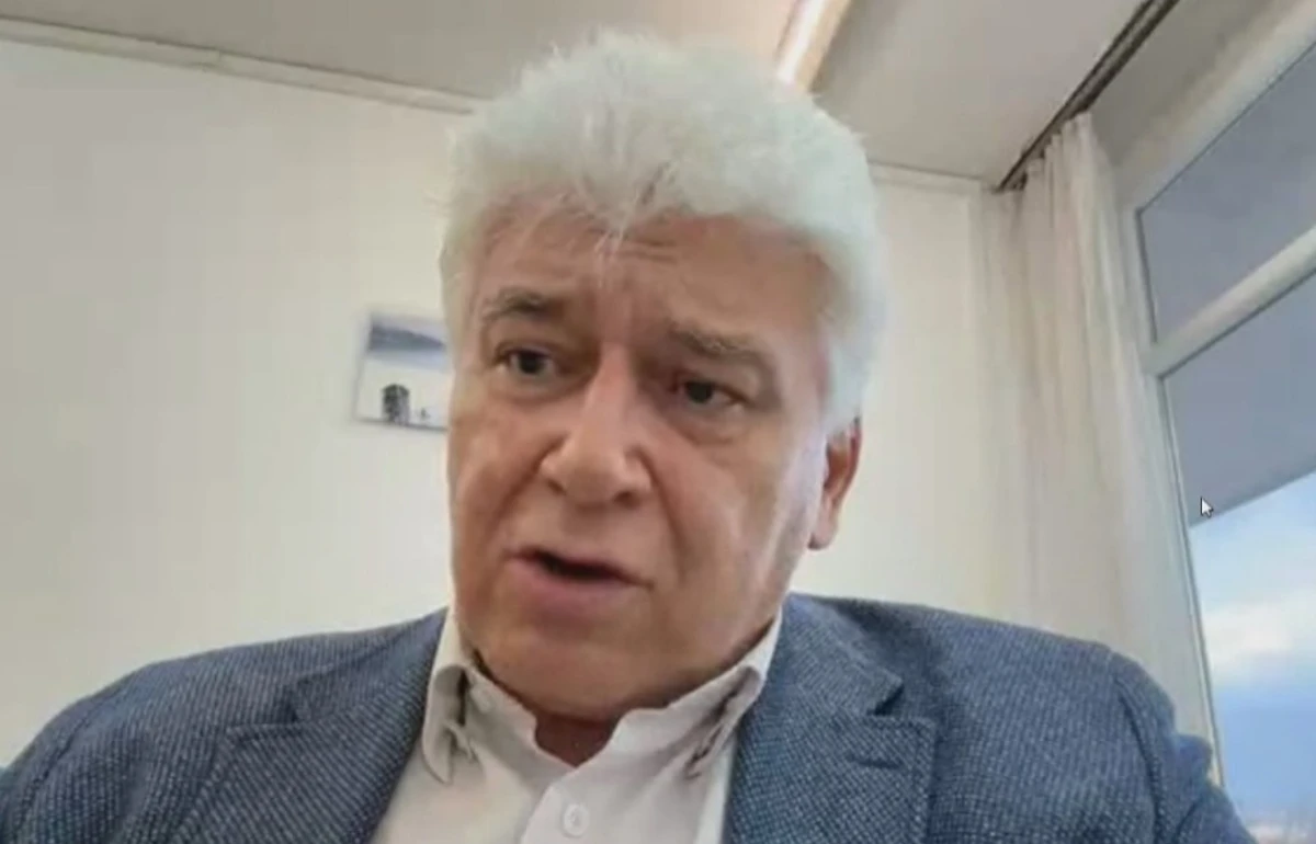 След оставката на и назначаването за временно изпълняващ длъжността