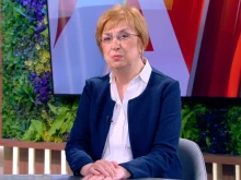 Проф. Екатерина Михайлова за пълното мнозинство на Радев сега и това през 1997 г. : Беше по-различно. Нямаше пари, нямаше жито, нямаше нищо