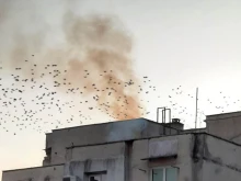Пожар в блок вдигна на крак търновски пожарникари в неделния следобед