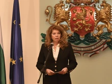 Президентът Йотова подписа указ за свикването на 52-ото Народно събрание