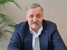 Проф. Тодор Кантарджиев: Ако се изяде месо от болно животно, умряло от антракс започва силна болка, особено в дясната част на корема