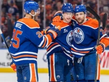 Едмънтън поведе в серията срещу Анахайм в NHL. Докосва втория кръг на плейофите