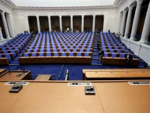 Първият звънец на 52-ото Народно събрание ще бие точно в 10 часа днес
