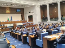 Народните представители в новия парламент положиха клетва 