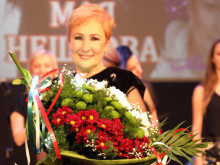 Единствената българка, правила концертите си на стадиони, днес става на 69