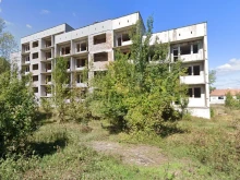 495 души живеят в най-малката българска община, в пределите й попадат 3 планини