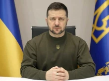 Politico: Зеленски работи върху стратегия за водене на преговори с Русия без помощта на САЩ