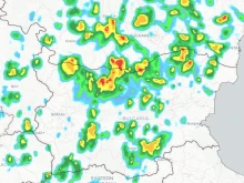 Meteo Balkans: Идват гръмотевични бури до часове