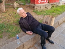 Граждани качиха в линейка много пияния Волен Сидеров
