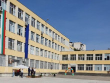 Едно от Топ 3 училищата в Пловдив отбелязва патронния си празник