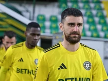 Стартовите състави на Спартак Варна и Добруджа