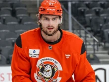 Анахайм с важен успех в Лас Вегас в NHL