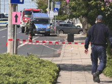 Изоставен куфар предизвика паника в Бургас