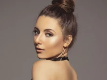 Днес стана едва на 28, но е харесвана от хиляди българи
