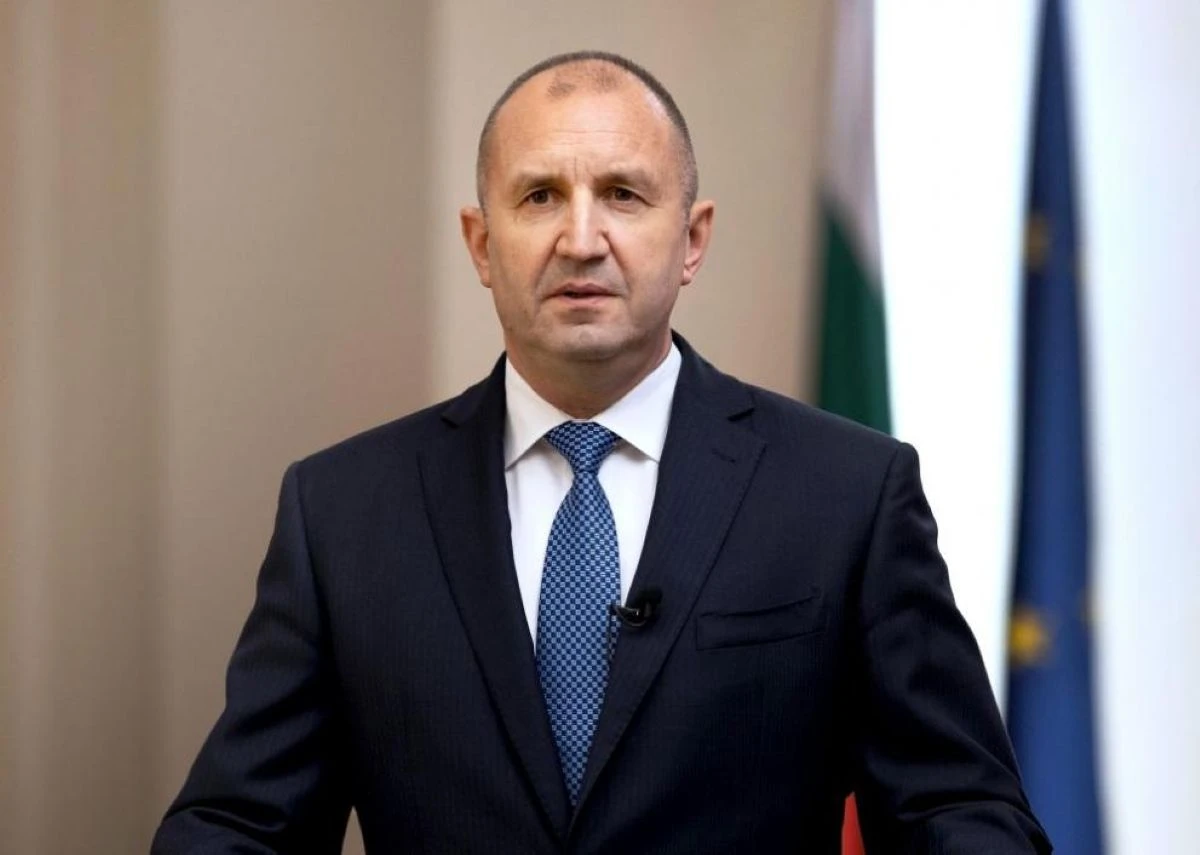 Румен Радев: Тегленето на нов външен дълг е най-вероятно неизбежно